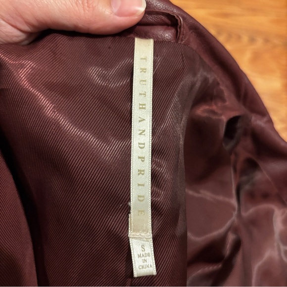 Truth and Pride Leather jacket size small - Picture 2 of 3